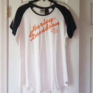 Ladies Harley Davidson shirt